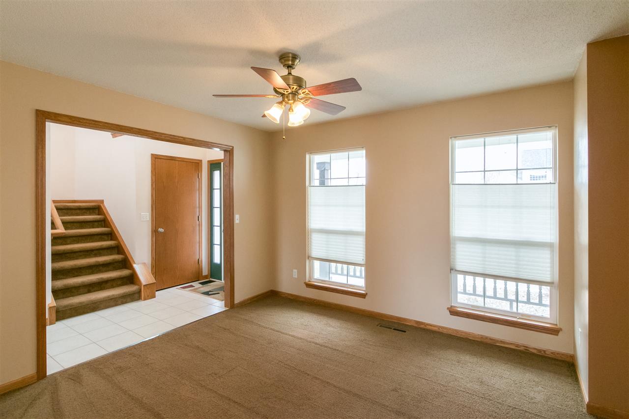 7021 Rockingham Drive Southwest Cedar Rapids, IA 52404 - Photo 11 of 23 Gallery Image 11