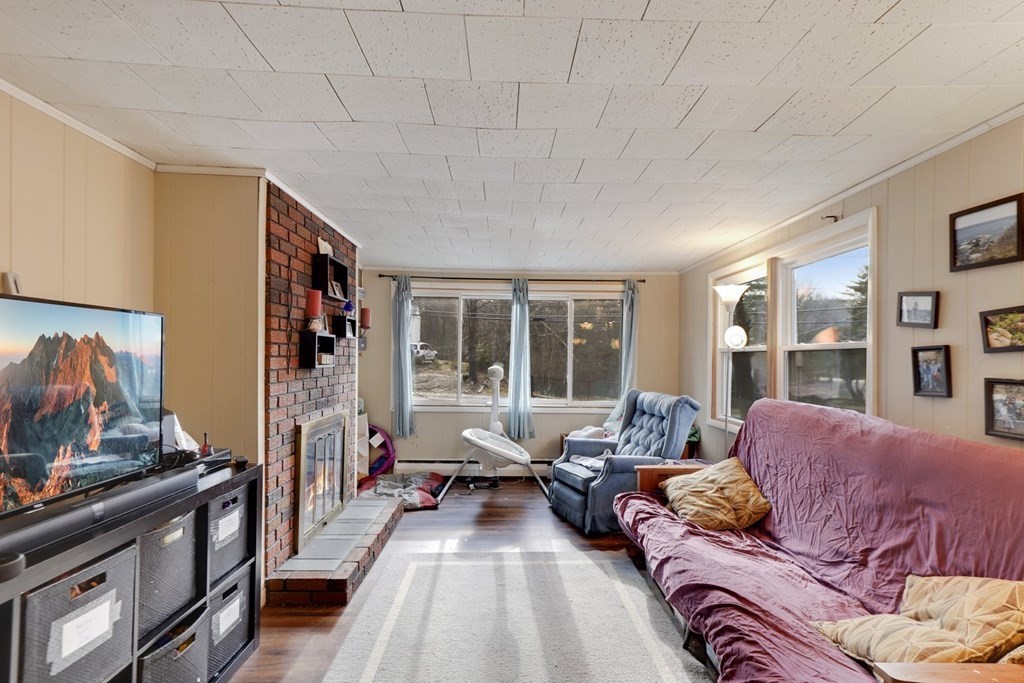 38 Lyndon Road Sharon, MA 02067 - Photo 13 of 31