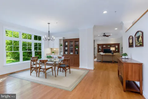$2,100,000 | 5601 Vernon Place, Bethesda, MD 20817