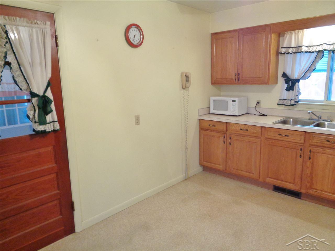 2360 South Hemlock Road Hemlock, MI 48626 - Photo 6 of 28 31343490-5.JPG