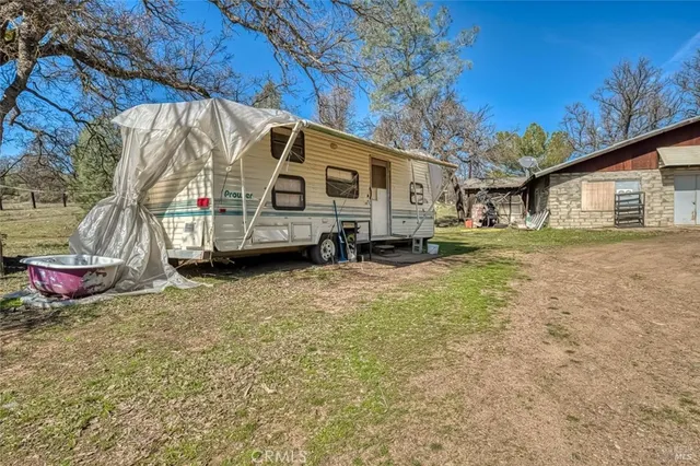 a view of outdoor space yard and entertaining space