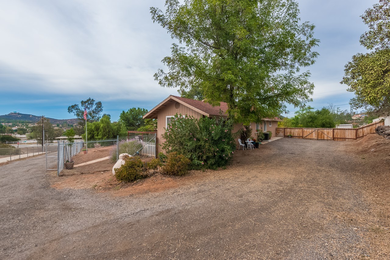 1150 Old Mountain View Road El Cajon, CA 92021 - Photo 24 of 25 Gallery Image 24