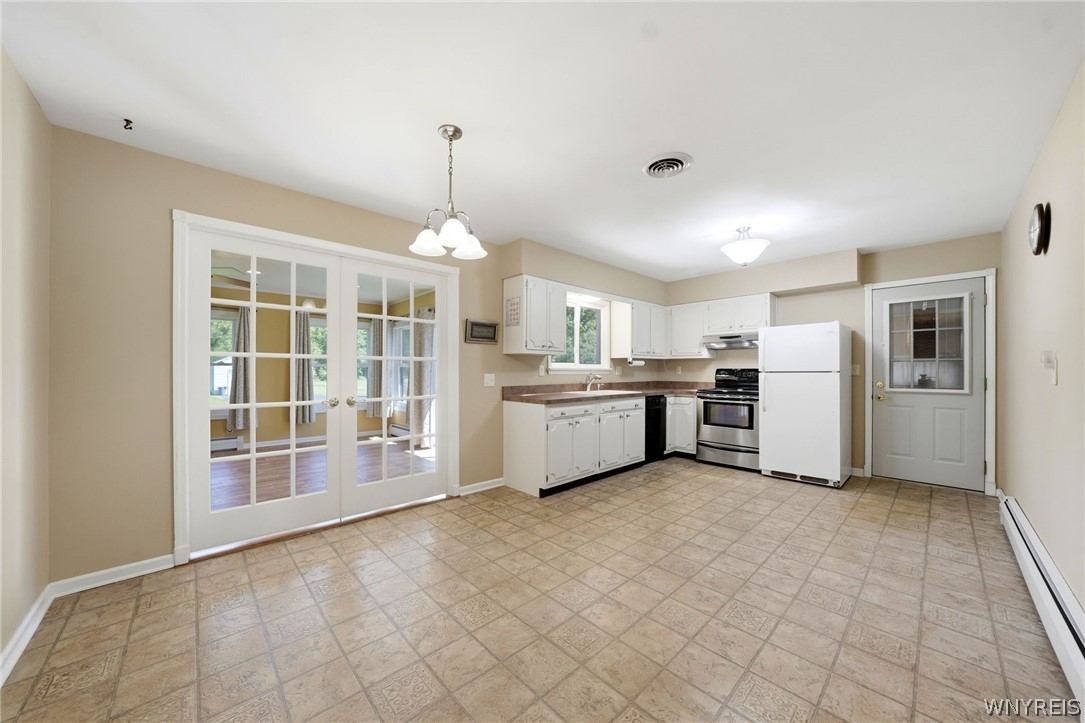 5495 Irish Road North Tonawanda, NY 14120 - Photo 9 of 46