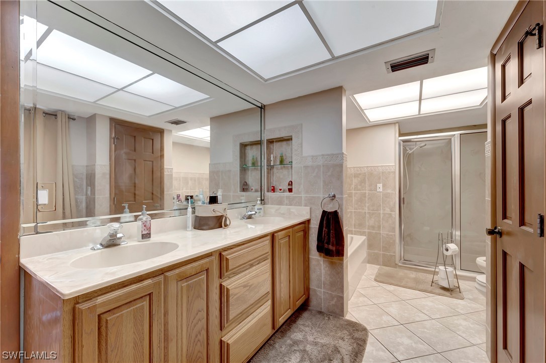 349 Severin Road Southeast Port Charlotte, FL 33952 - Photo 19 of 38 Gallery Image 19