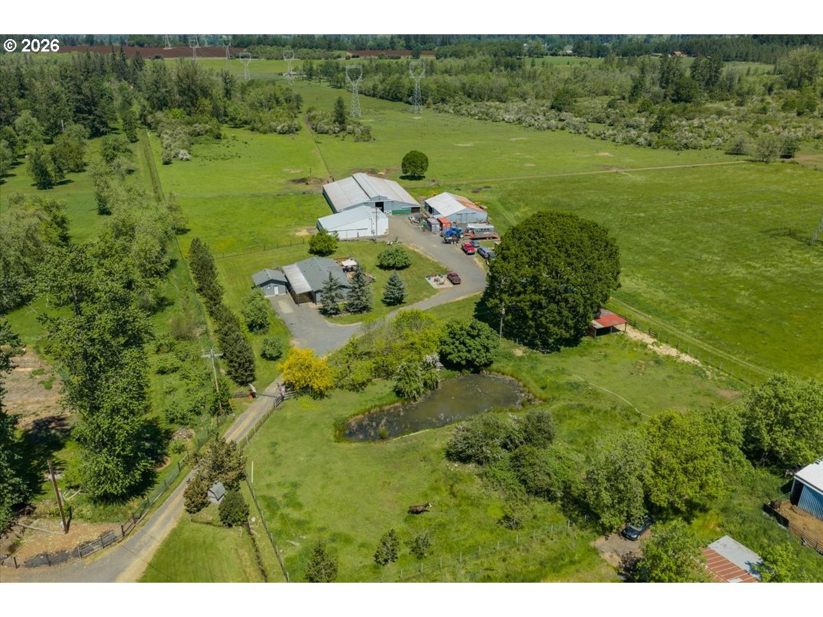35377 Ede Road Lebanon, OR 97355 - Photo 45 of 48 a aerial view of a house with a yard