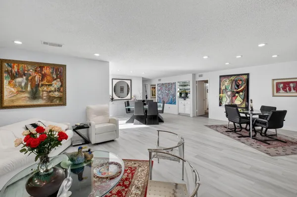 $250,000 | 36 Westgate Lane, Unit C, Boynton Beach, FL 33436