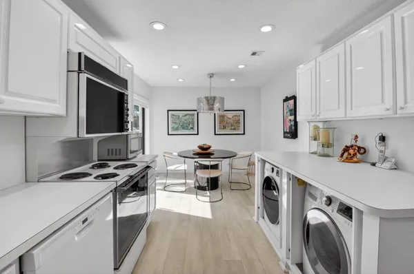 $250,000 | 36 Westgate Lane, Unit C, Boynton Beach, FL 33436