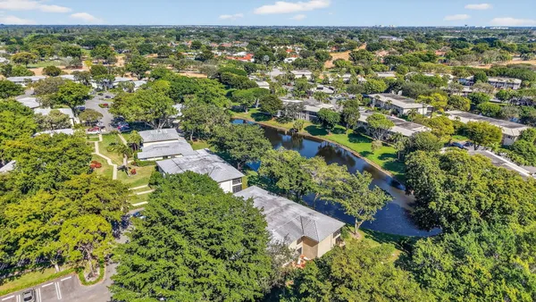 $250,000 | 36 Westgate Lane, Unit C, Boynton Beach, FL 33436