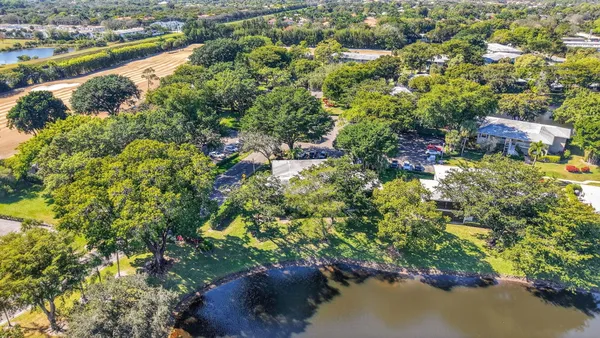 $250,000 | 36 Westgate Lane, Unit C, Boynton Beach, FL 33436