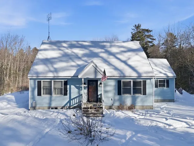 $399,900 | 57 Long Pond Road, Washington, NH 03280