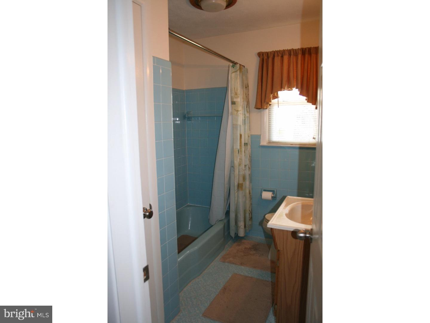 9 Whitman Road Hamilton, NJ 08619 - Photo 12 of 21