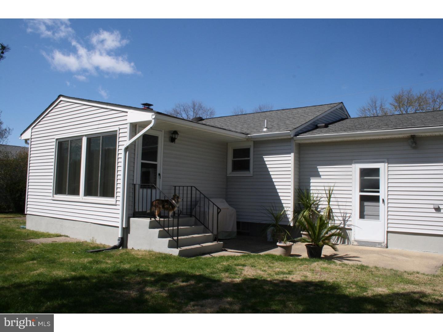 9 Whitman Road Hamilton, NJ 08619 - Photo 20 of 21 Exterior Back