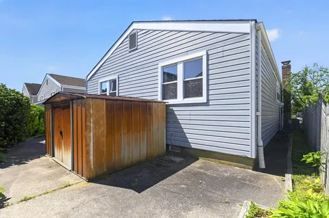 $699,900 | 125 West Trenton Avenue, Wildwood Crest, NJ 08260