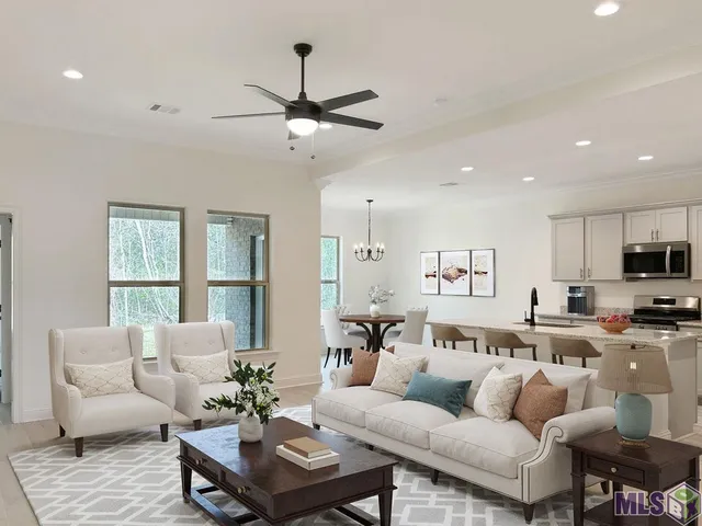 $306,985 | 21249 Shadow Bend Drive, Covington, LA 70435