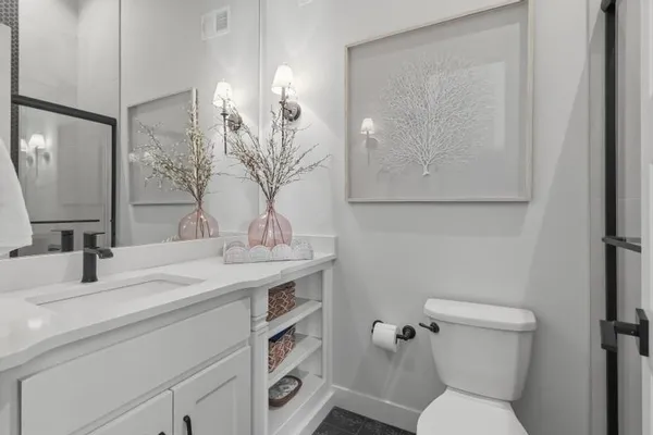 $1,350,000 | 3501 West 150th Street, Leawood, KS 66224