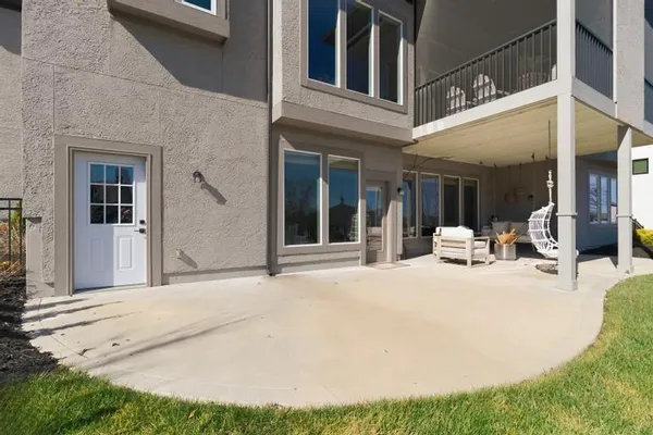 $1,350,000 | 3501 West 150th Street, Leawood, KS 66224