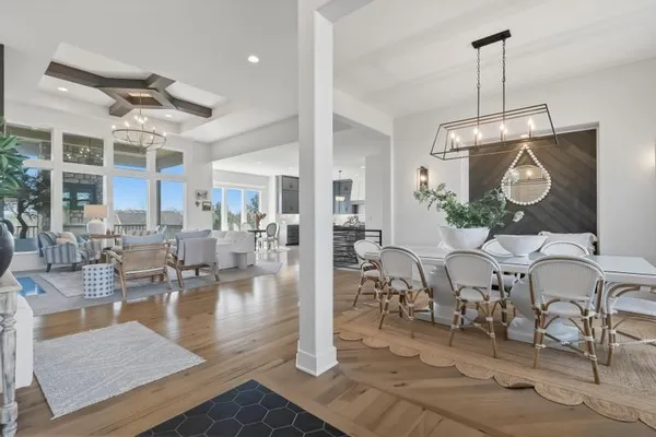 $1,350,000 | 3501 West 150th Street, Leawood, KS 66224
