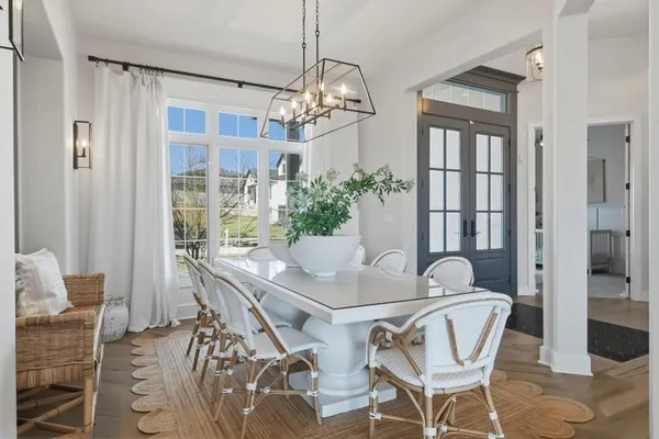 $1,350,000 | 3501 West 150th Street, Leawood, KS 66224