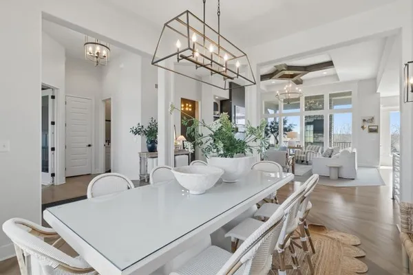 $1,350,000 | 3501 West 150th Street, Leawood, KS 66224