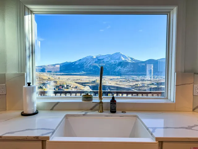 $2,700,000 | 18 Buttercup Lane, Crested Butte, CO 81225