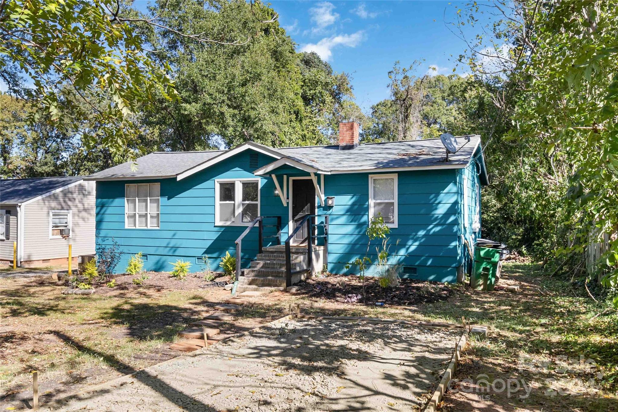 4400 Tillman Road Charlotte, NC 28208 - Photo 3 of 36 Gallery Image 3