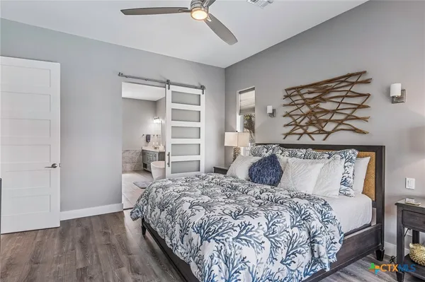 $1,599,000 | 37 Flamingo Road, Rockport, TX 78382
