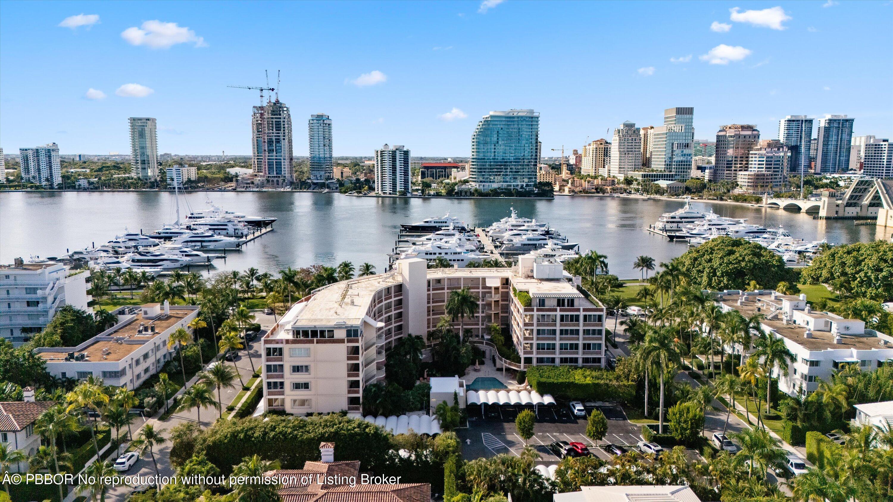 369 South Lake Drive, Unit 2E Palm Beach, FL 33480 - Photo 25 of 25 Aerial West Facing