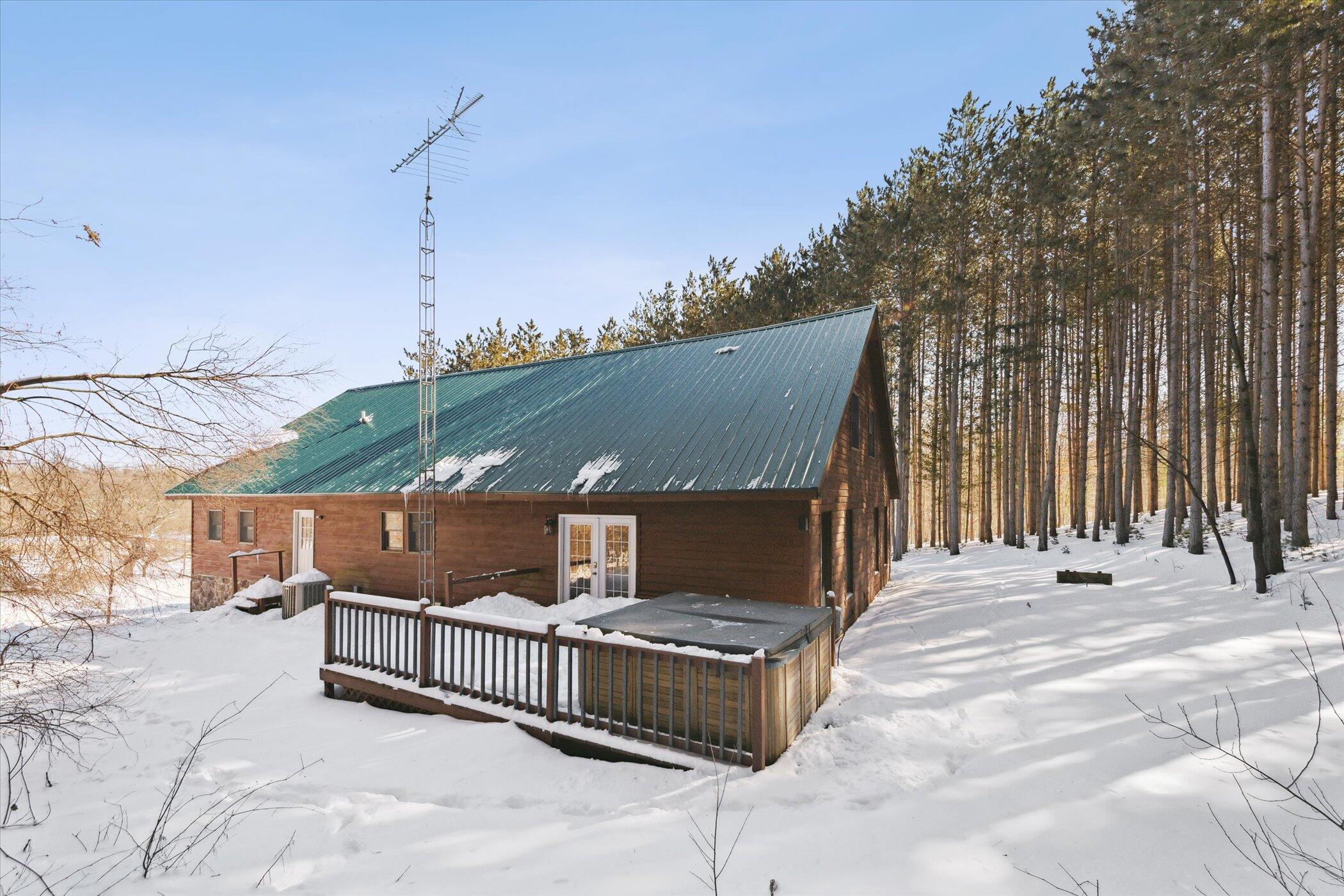 4851 Northwest Lake Road Lakeview, MI 48850 - Photo 41 of 46 41-4851-Lake-Rd-Lakeview-MI-48850--Windo
