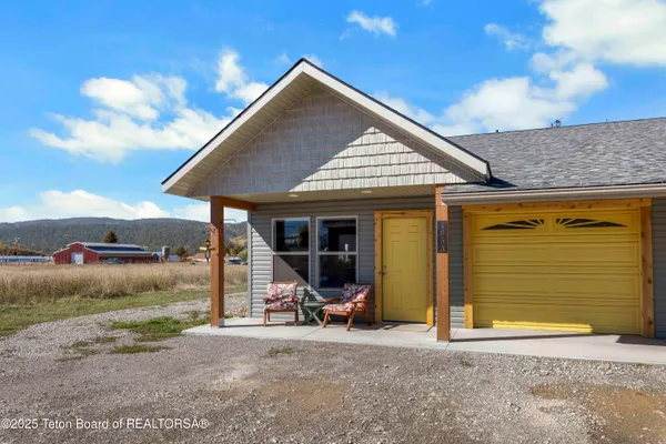 $695,000 | 185 Franklin Avenue, Thayne, WY 83127