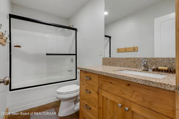 $695,000 | 185 Franklin Avenue, Thayne, WY 83127