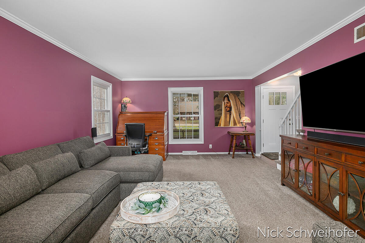 360 Stone Harbor Road Holland, MI 49424 - Photo 6 of 50 IMG_1005