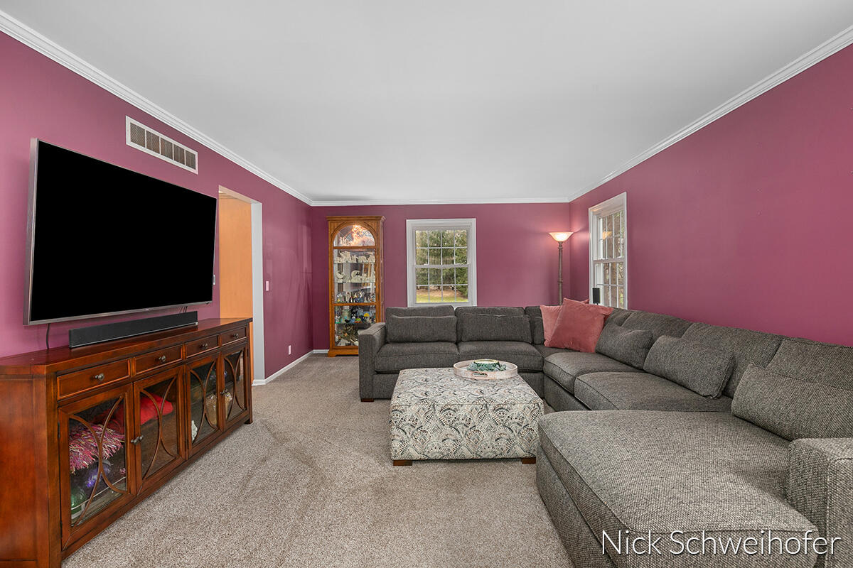 360 Stone Harbor Road Holland, MI 49424 - Photo 7 of 50 IMG_1007