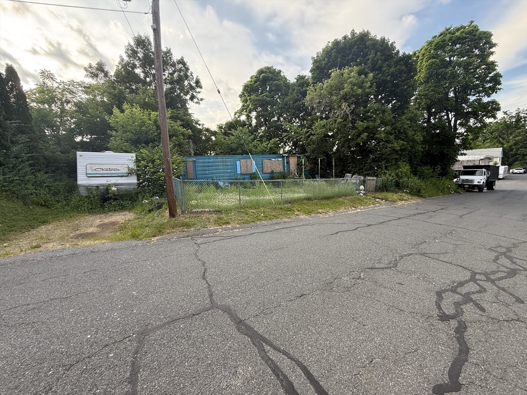 9 Milner Street Ware, MA 01082 - Photo 3 of 3 Gallery Image 3