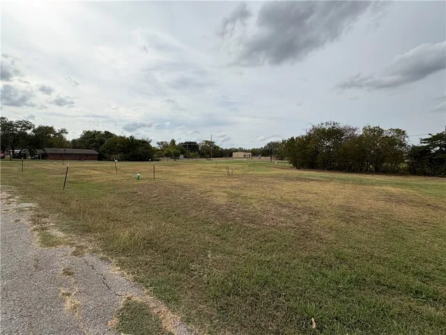 $14,000 | Tbd West Jacinto Street, Groesbeck, TX 76642