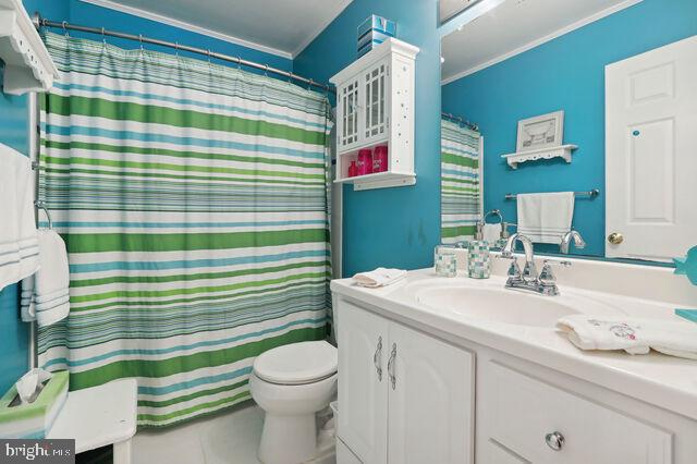 17 Valley Ridge Loop Cockeysville, MD 21030 - Photo 11 of 20 Full Bath