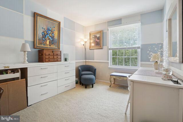 17 Valley Ridge Loop Cockeysville, MD 21030 - Photo 12 of 20 Upper Level Bedroom