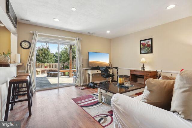 17 Valley Ridge Loop Cockeysville, MD 21030 - Photo 14 of 20 Lower Level Family Room