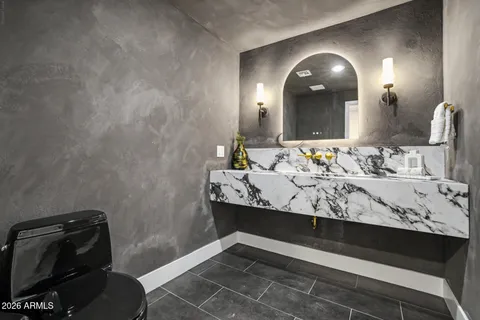 $2,195,000 | 1321 West Gardenia Avenue, Phoenix, AZ 85021