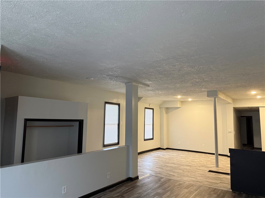 495 Emerson Street, Unit 1 Rochester, NY 14613 - Photo 6 of 13