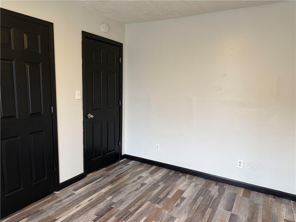 495 Emerson Street, Unit 1 Rochester, NY 14613 - Photo 9 of 13