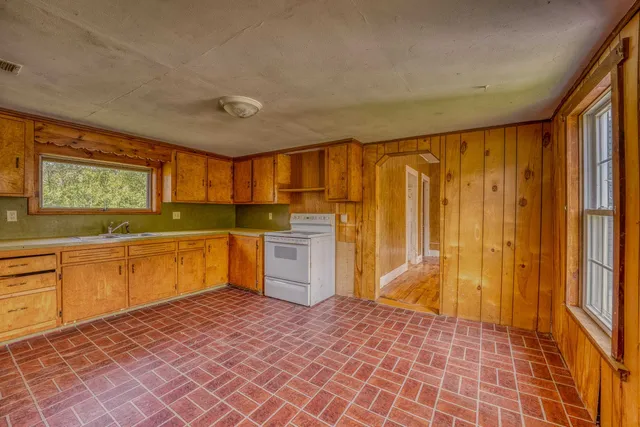 $110,000 | 213 Highway 3, Carroll, NH 03595