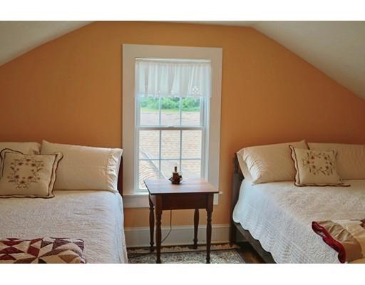 232 Montgomery Road Westfield, MA 01085 - Photo 16 of 27 Gallery Image 16