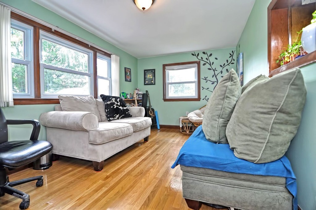 30 Edward Road Watertown, MA 02472 - Photo 11 of 17 Gallery Image 11