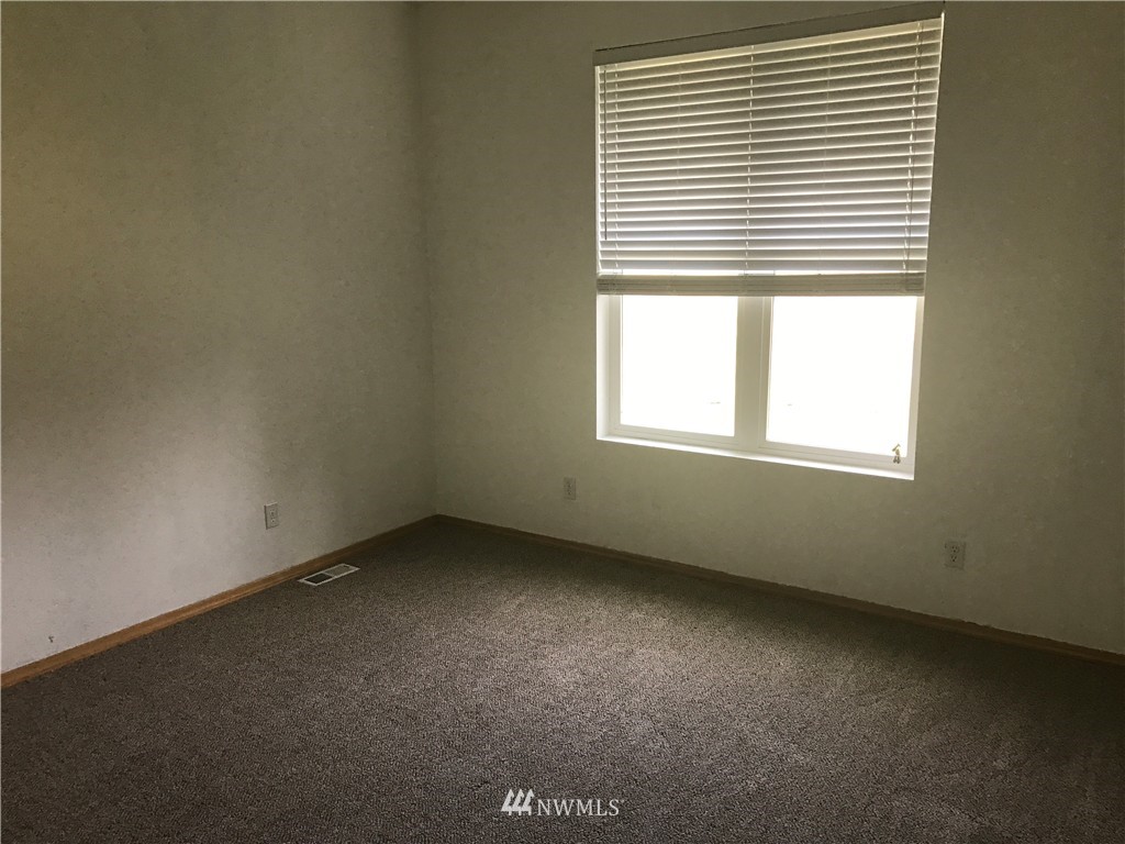 463 Chilvers Road, Unit 31 Chehalis, WA 98532 - Photo 5 of 25