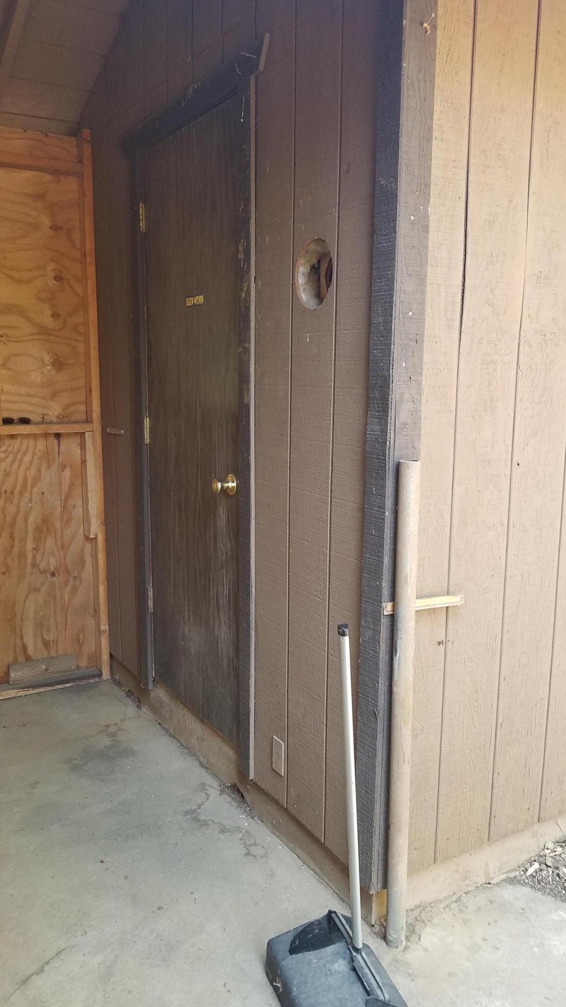 15567 Water Gap Road Williams, OR 97544 - Photo 17 of 36 Storage room - Shop
