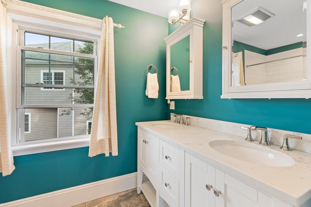 257 Edge Hill Road Milton, MA 02186 - Photo 22 of 28 Gallery Image 22