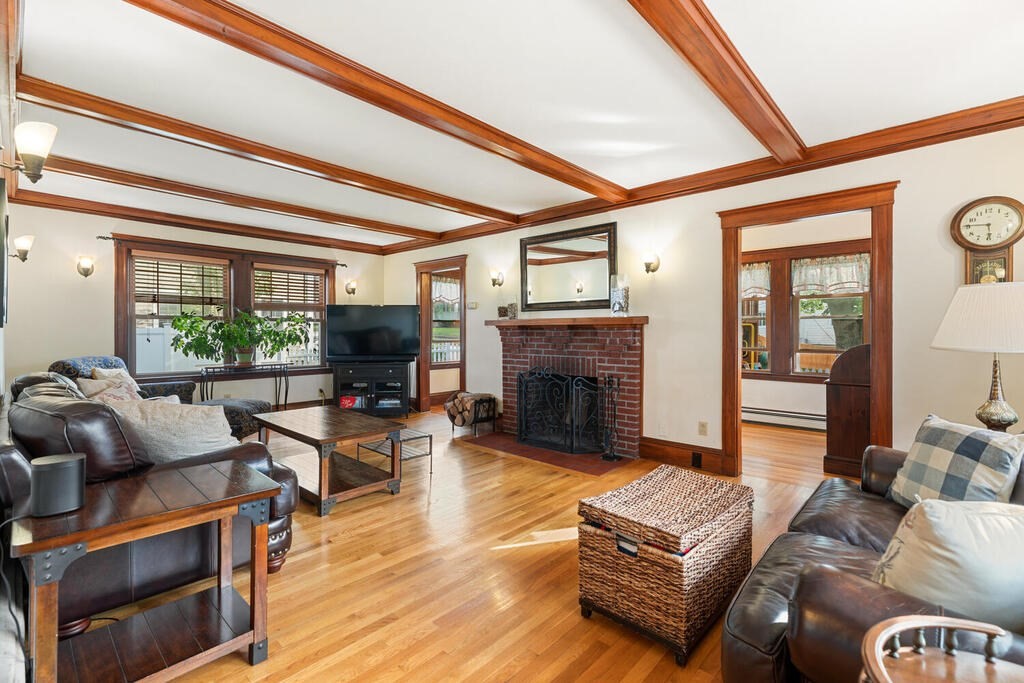 257 Edge Hill Road Milton, MA 02186 - Photo 3 of 28 Gallery Image 3