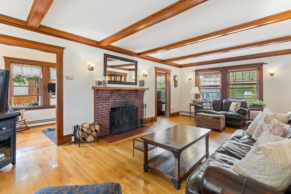 257 Edge Hill Road Milton, MA 02186 - Photo 5 of 28 Gallery Image 5