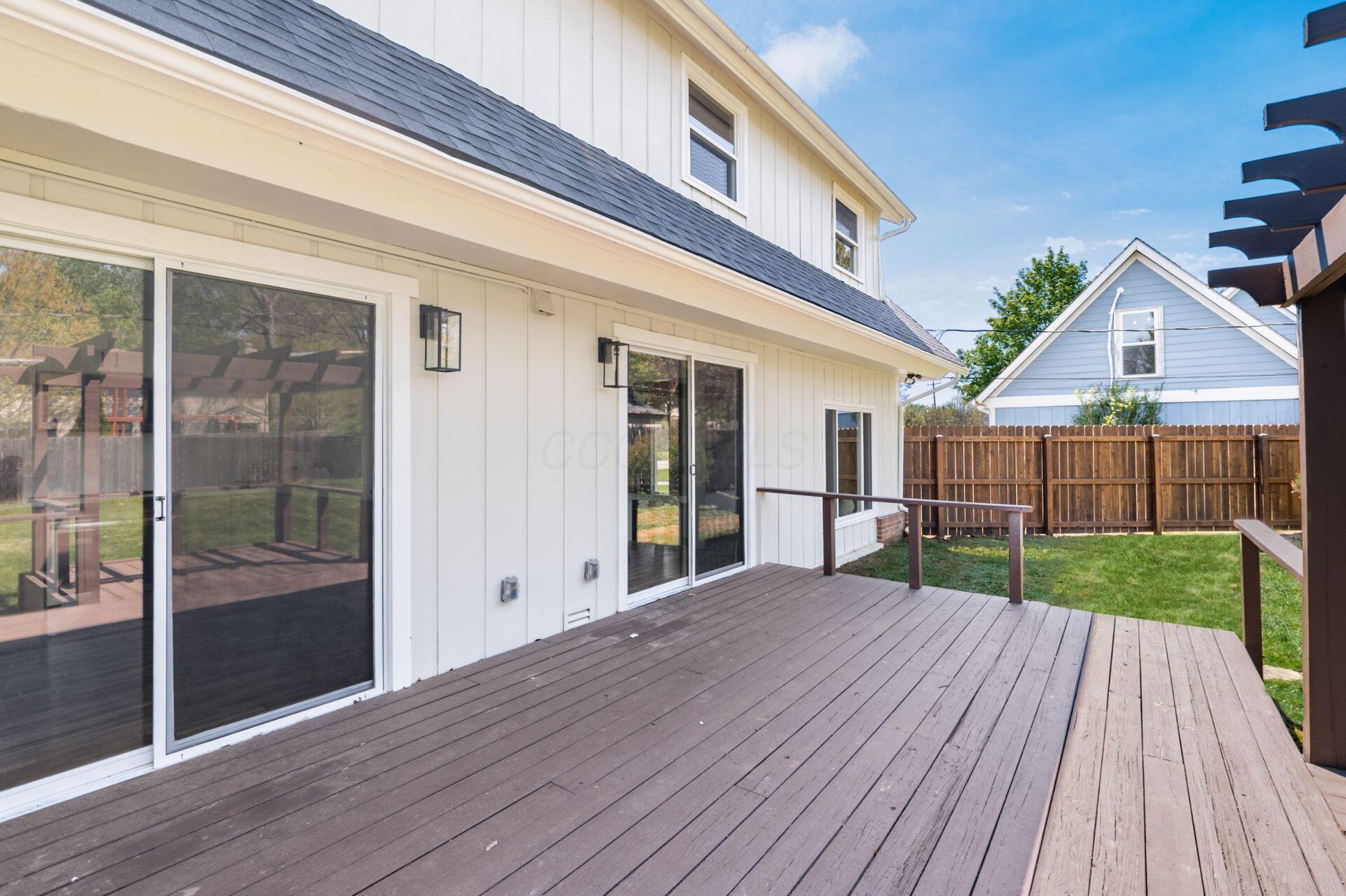 2228 McCoy Road Upper Arlington, OH 43220 - Photo 37 of 48 Deck