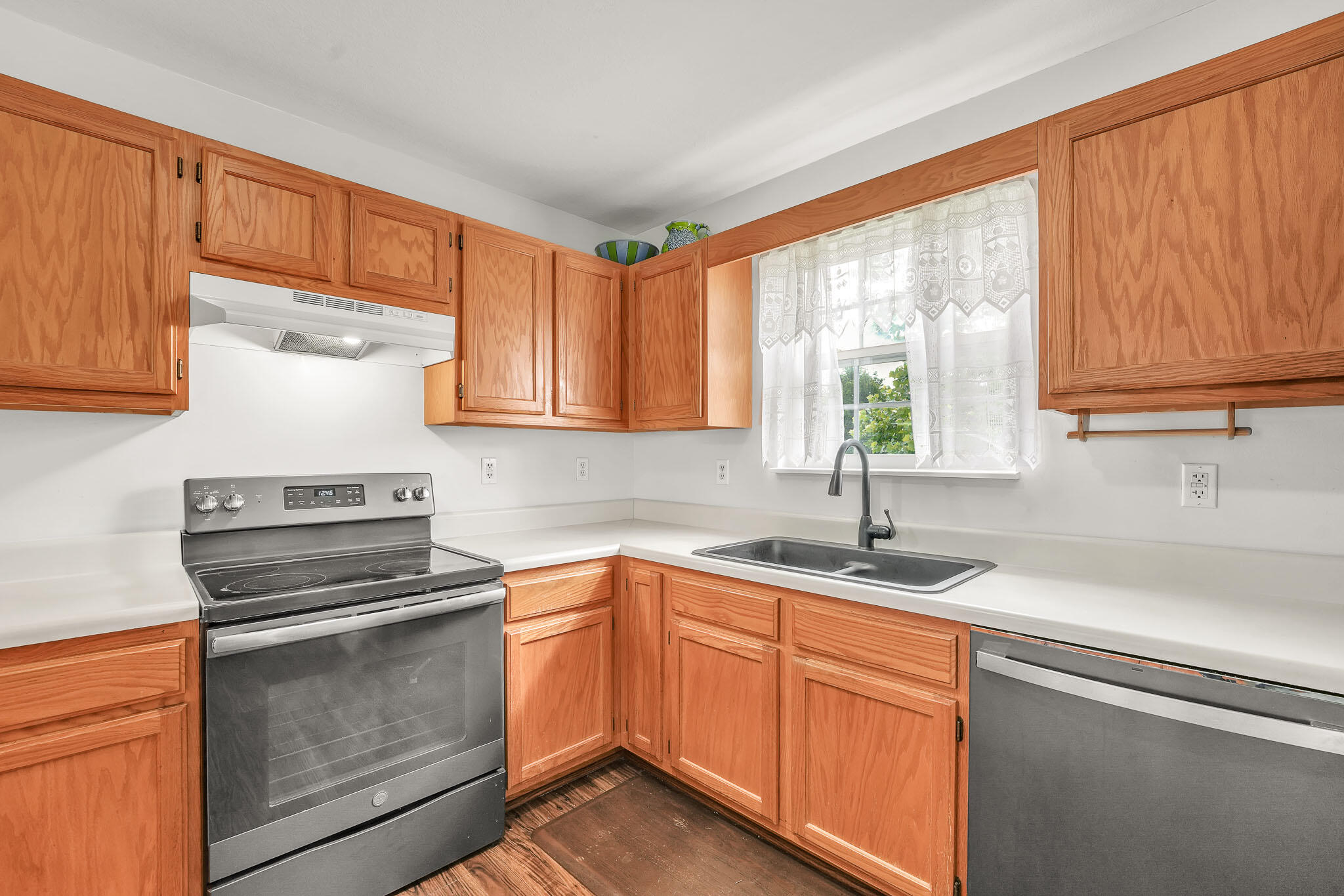 169 Lees Chapel Road Sweetwater, TN 37874 - Photo 6 of 18 5
